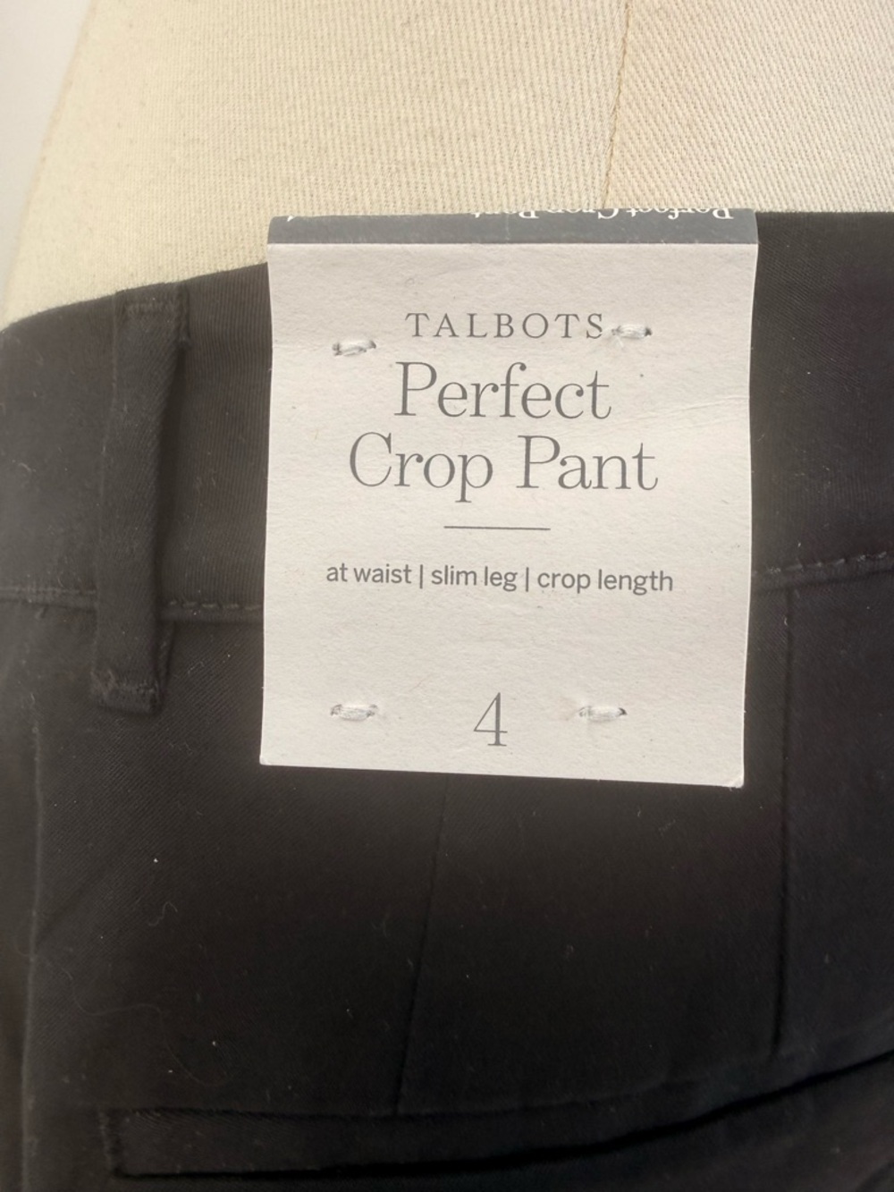TALBOTS Perfect Cropped Black Pant
 Tailored Capri Ankle Pants Button Hem Size 4 - Picture 8 of 12